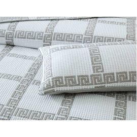 Verona Bedspread [Size: Oblong Cushion]