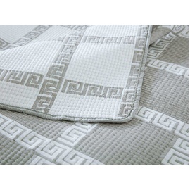 Verona Bedspread [Size: Oblong Cushion]